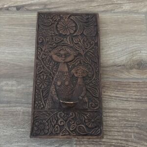 Vintage Ceramic Old World Mother‎ & Child Wall Plaque Hanging 10" X 5.5"